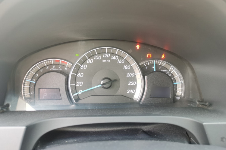 丰田 凯美瑞 2012款 骏瑞 2.0S 耀动版局部细节14