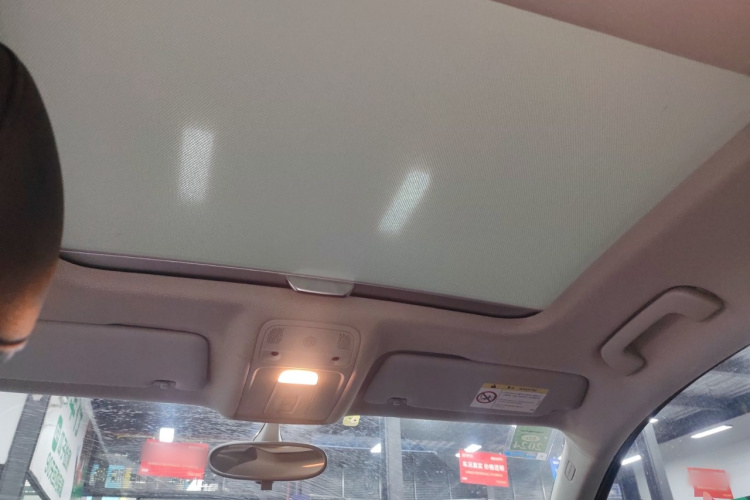 奥迪A3 2015款 Sportback 35 TFSI 百万纪念智领型中控内饰22