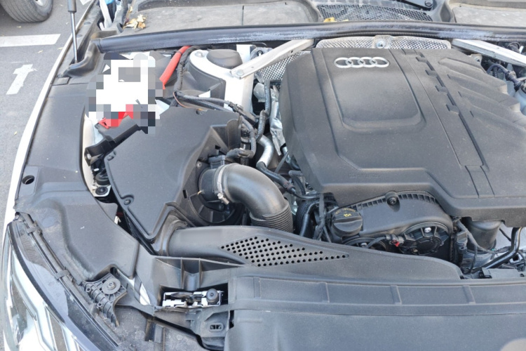 奥迪A4L 2024款 40 TFSI 豪华动感型机舱底盘25