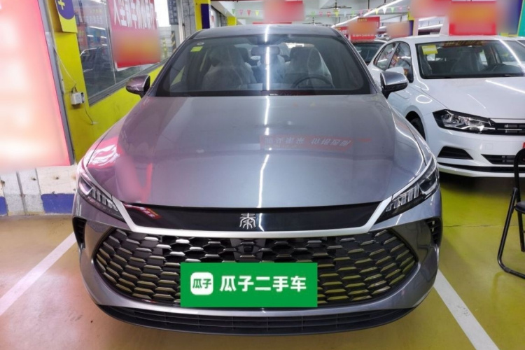 比亚迪 秦PLUS 2025款 DM-i 智驾版 55KM领先型车身外观6001