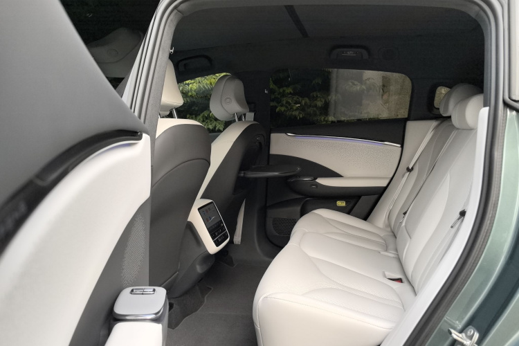 小鹏G7 2025款 702 超长续航 Ultra中控内饰7006