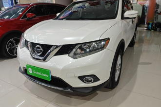 日产 奇骏 2014款 2.0L CVT舒适版 2WD