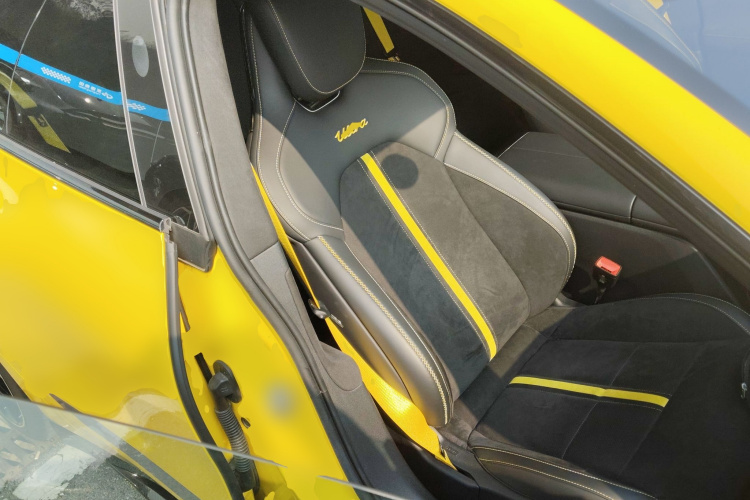 小米汽车 小米SU7 Ultra 2025款 Ultra局部细节41