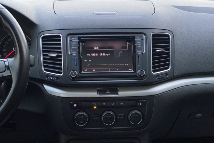 大众 夏朗 2018款 改款 380TSI 舒享型 7座局部细节16