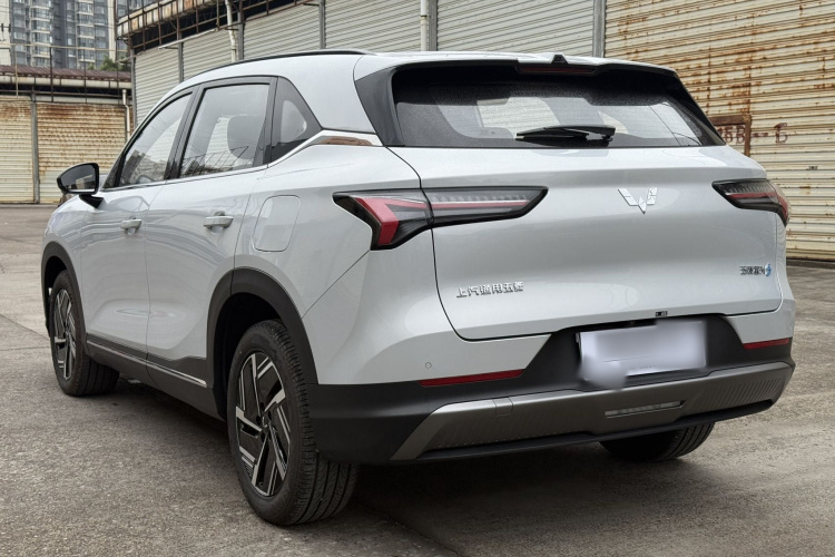 五菱汽车 五菱星光S 2024款 130km 旗舰型车身外观6002