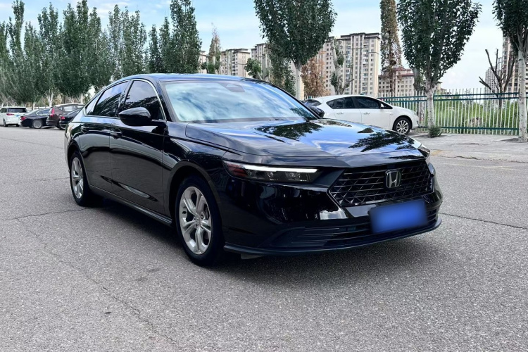 本田 雅阁 2023款 260TURBO 智享版车身外观6002