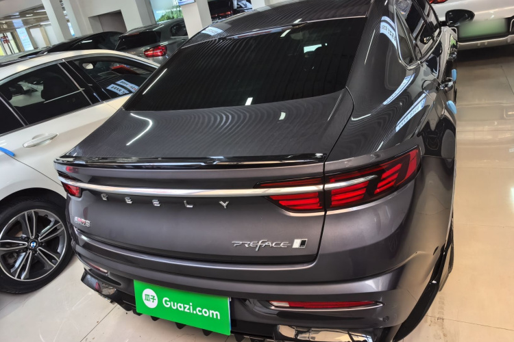 吉利汽车 星瑞 2025款 东方曜 2.0TD 望月版车身外观6