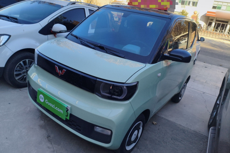 五菱汽车 宏光MINIEV 2021款 马卡龙时尚款 磷酸铁锂车身外观1