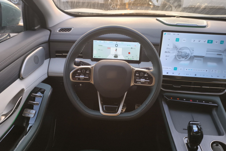 捷途山海L9 2024款 1.5TD 2DHT Max 7座中控内饰13