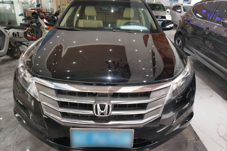 本田 歌诗图 2012款 2.4L 豪华版车身外观2