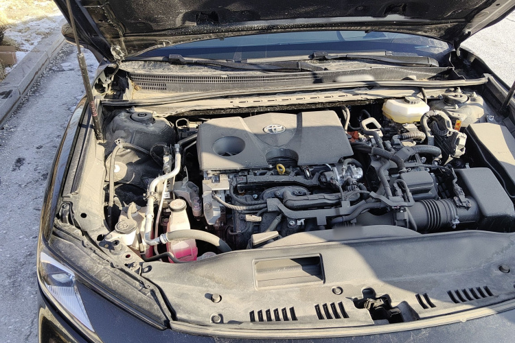 丰田 凯美瑞 2024款 双擎 2.0HXS 运动Plus版局部细节9006