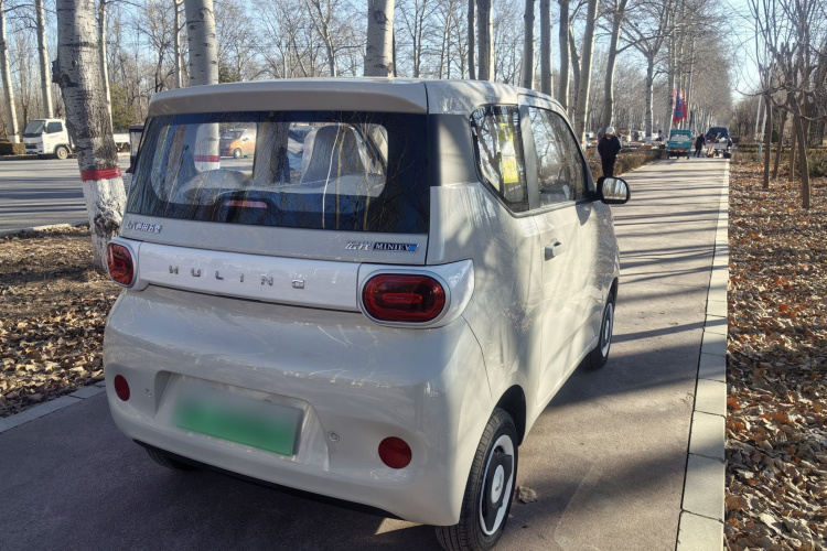 五菱汽车 宏光MINIEV 2024款 第三代 215km 青春版车身外观6005