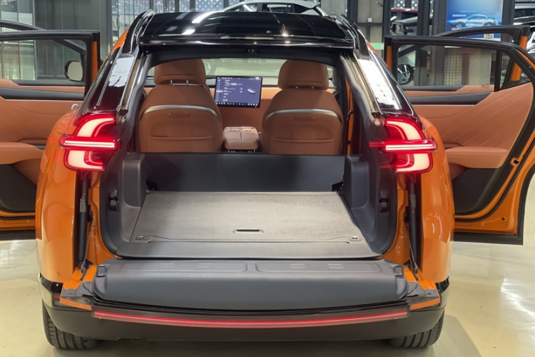 长安启源E07 2025款 增程 四驱 39kWh Max智驾版车身外观6015