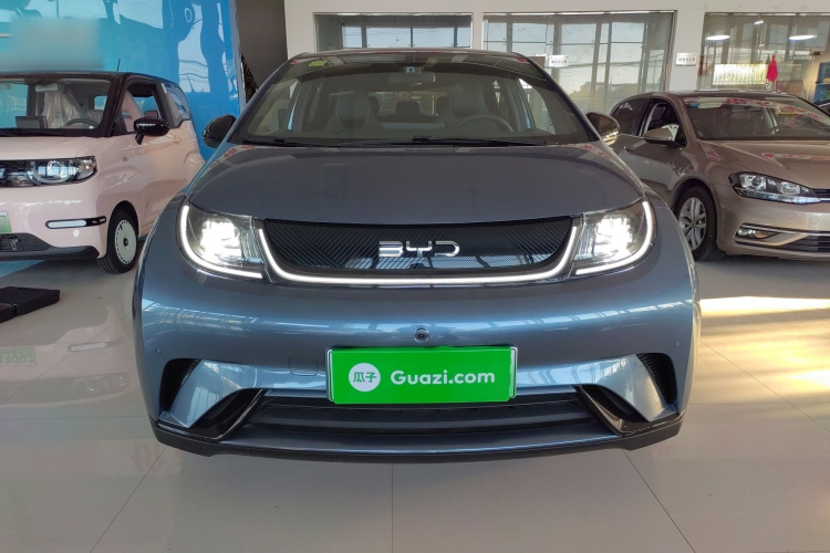 比亚迪 海豚 2025款 420km 时尚版车身外观2