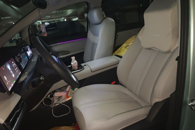 上汽大通MAXUS 大家7 2024款 超混 超长续航版 旗舰版中控内饰19