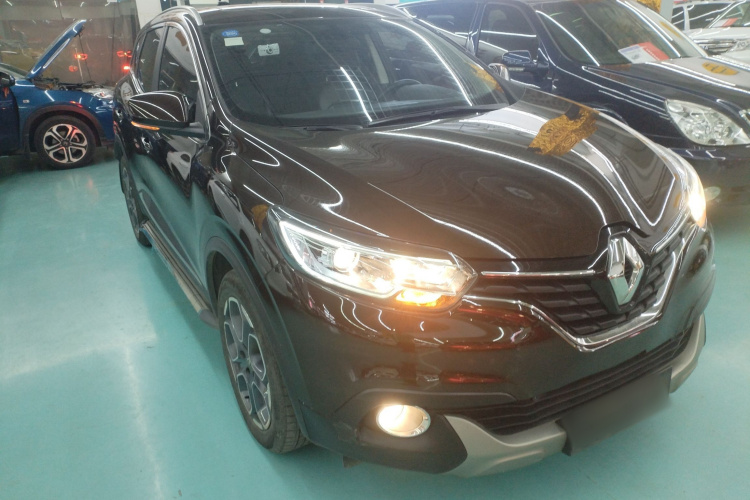 雷诺 科雷嘉 2017款 2.0L 两驱豪华版车身外观3