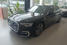 奥迪A6L 2025款 改款 45 TFSI 臻选动感型