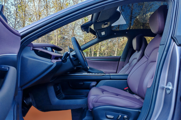 小米汽车 小米SU7 2024款 后驱超长续航高阶智驾Pro版中控内饰7002