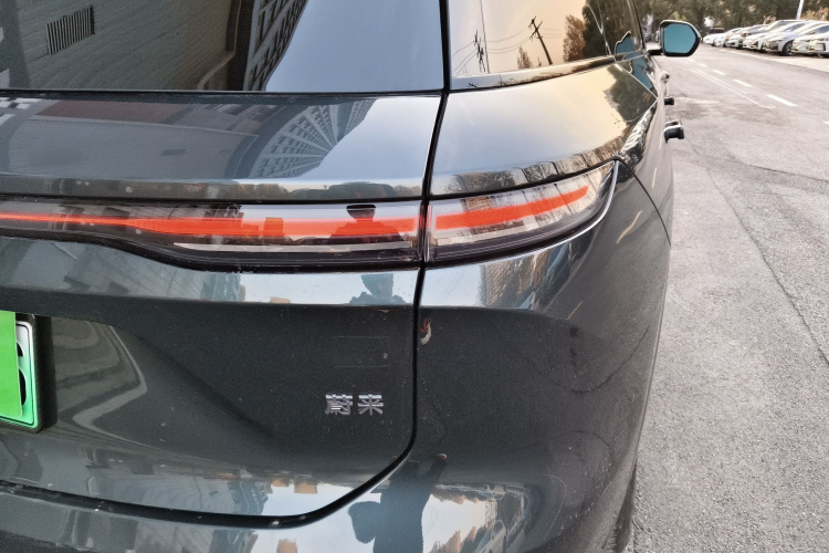 蔚来ES8 2023款 100kWh 签名版车身外观9