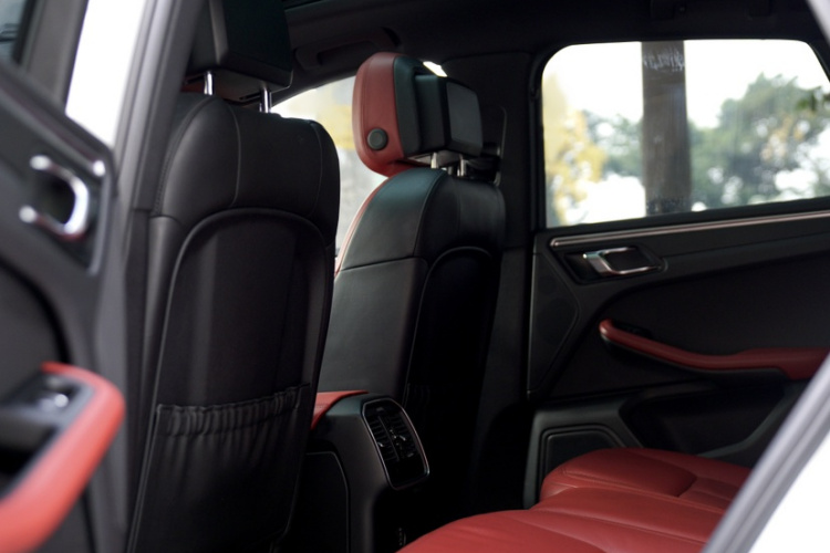 保时捷 2017款  Macan 2.0T车身外观6014