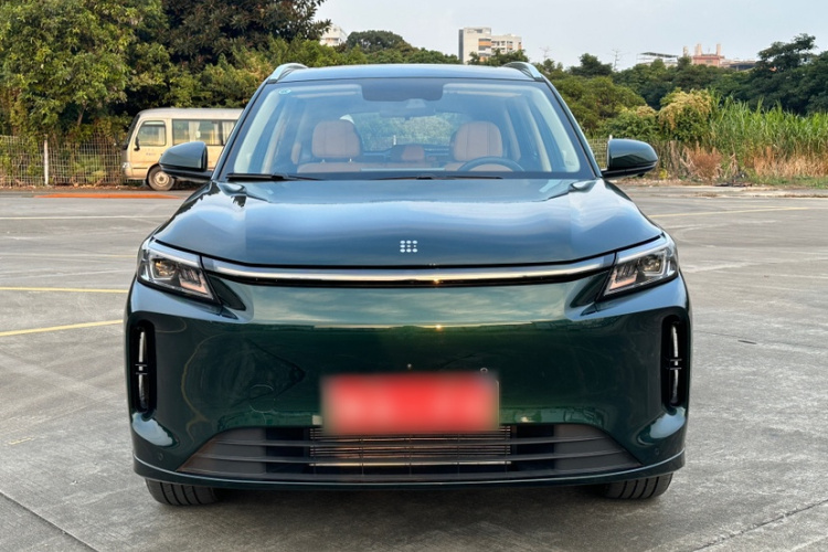 蓝电E5 PLUS 2025款 120km 标准旅行定制版 7座车身外观6002