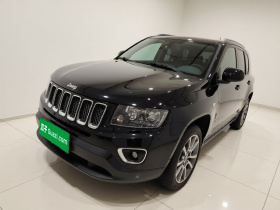 Jeep 指南者(进口) 2014款 2.4L 四驱豪华导航版
