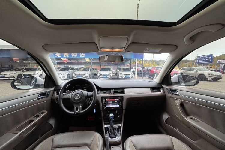 大众 宝来 2014款 1.6L 自动舒适型中控内饰7003