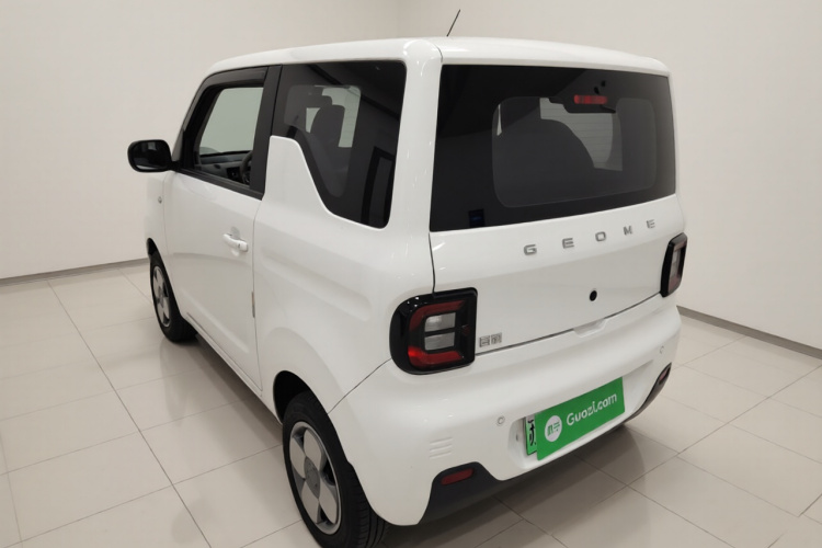 吉利银河 2023款 熊猫mini 200km 耐力熊车身外观5