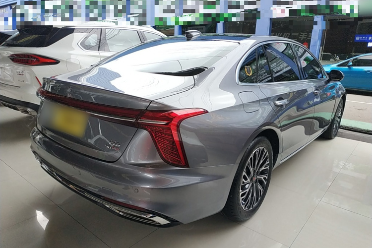 红旗H5 2024款 2.0T 自动智联旗畅版车身外观7