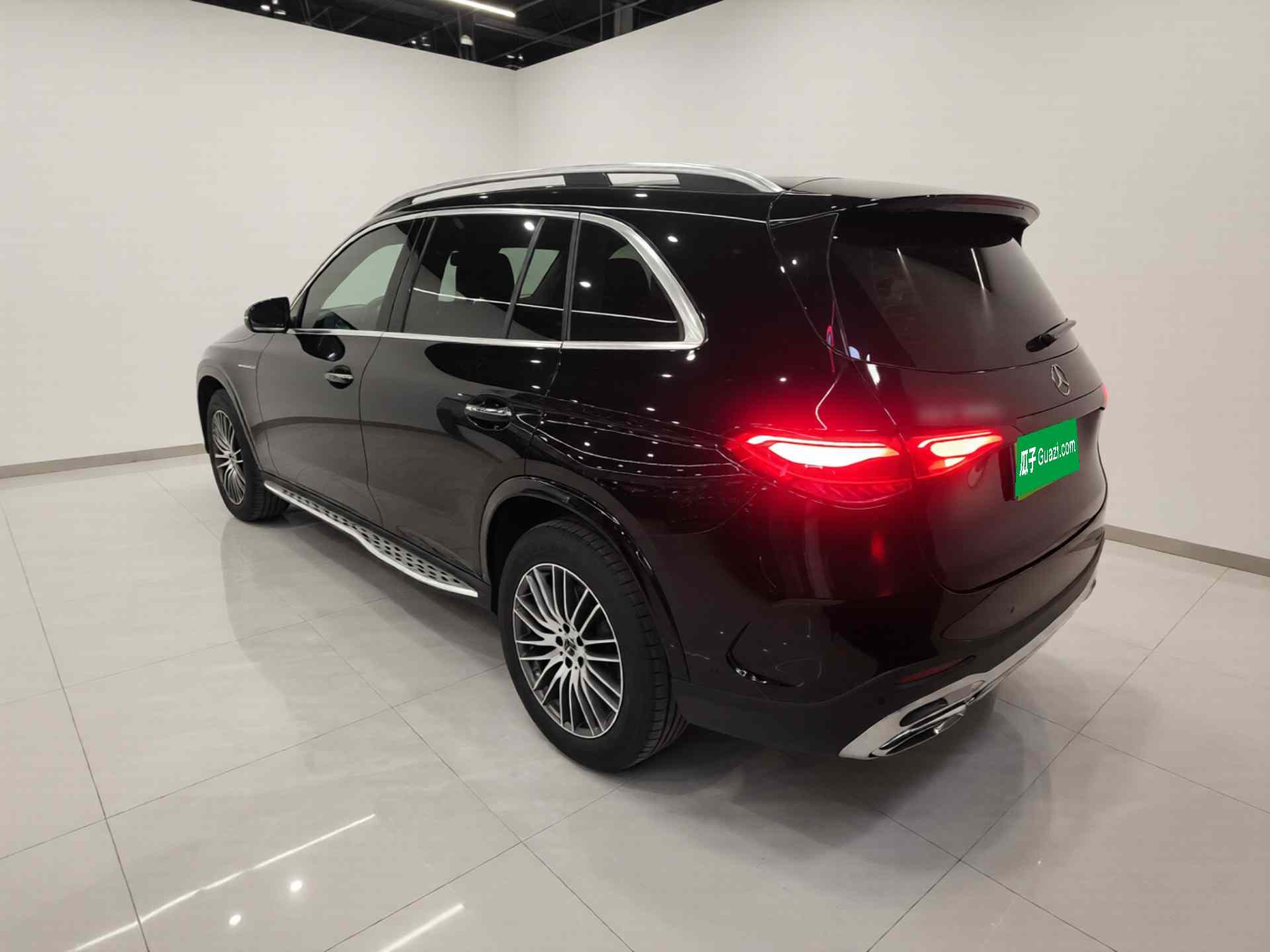 奔驰GLC 2025款 改款 GLC 300 L 4MATIC 动感型 5座(3)