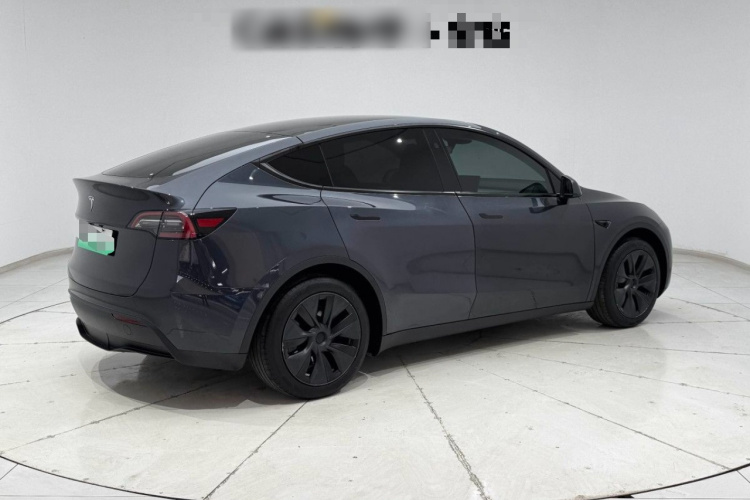 特斯拉 Model Y 2024款 后轮驱动版车身外观6005