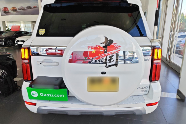 坦克500 2023款 3.0T 运动版 造境型 5座车身外观6