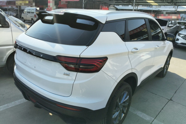 吉利汽车 缤越 2024款 1.5T DCT龙腾版车身外观7