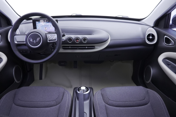 五菱汽车 五菱缤果 2023款 203km 轻享款中控内饰7005