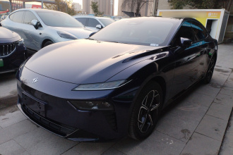 东风奕派 eπ007 2024款 增程 200如奕版