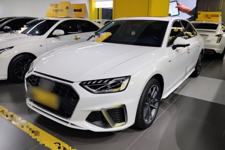 奥迪A4L 2022款 40 TFSI 时尚动感型车身外观1