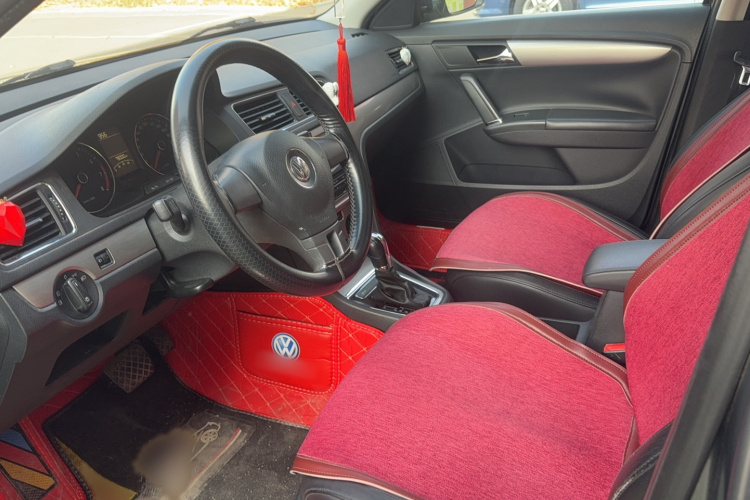 大众 朗逸 2013款 改款经典 1.6L 自动舒适版中控内饰7002