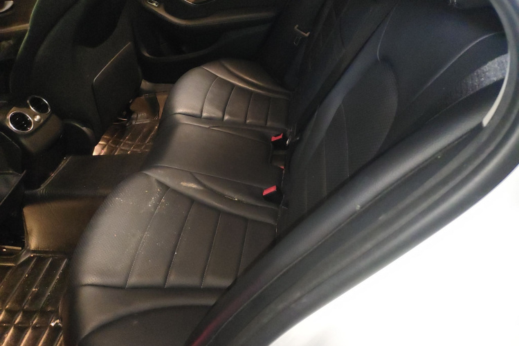 奔驰C级 2015款 C 180 L 运动型中控内饰7004