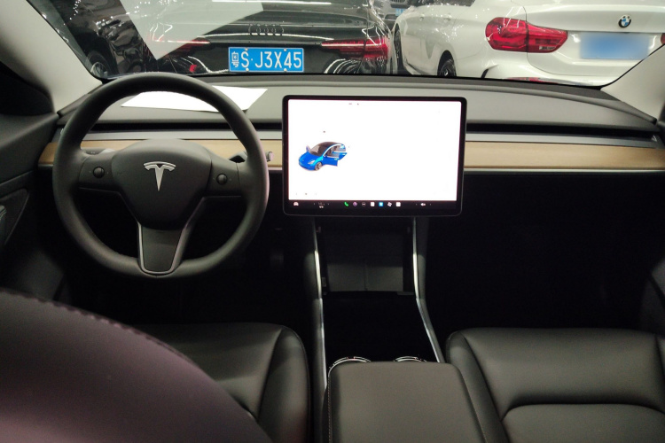 特斯拉 Model 3 2020款 改款 标准续航后驱升级版中控内饰12