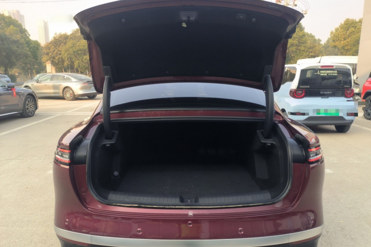 奇瑞风云 风云A9L 2025款 四驱高能巅峰版机舱底盘23