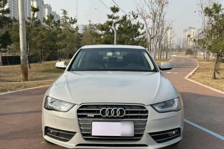 奥迪A4L 2013款 35 TFSI 自动舒适型车身外观6005
