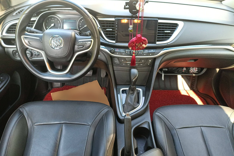 别克 英朗 2016款 15N 自动豪华型中控内饰12