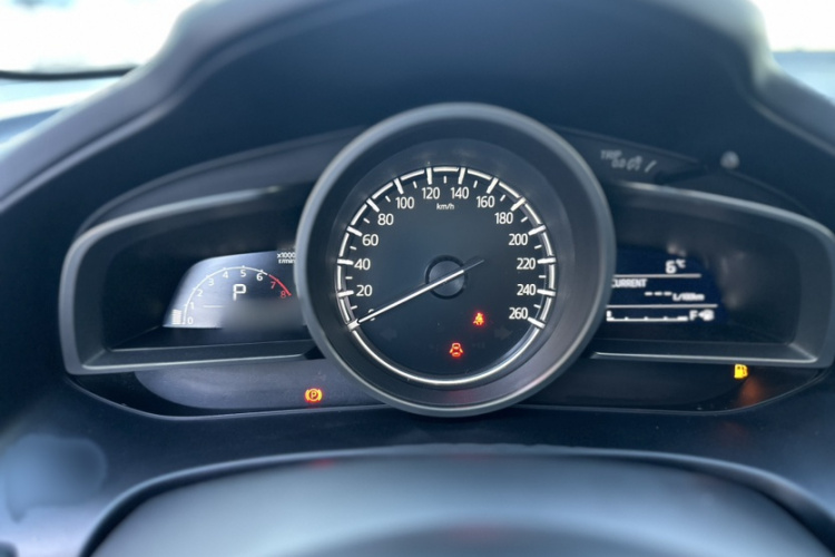 马自达CX-4 2021款 2.0L 自动两驱蓝天活力版局部细节14