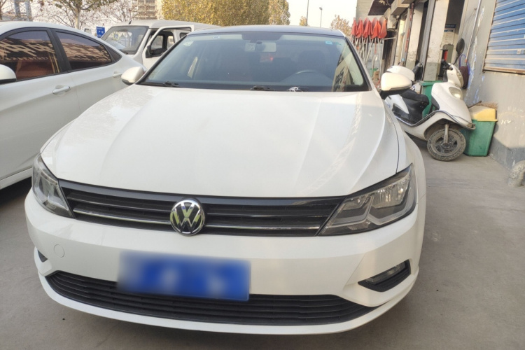 大众 凌渡 2018款 230TSI DSG风尚版车身外观2