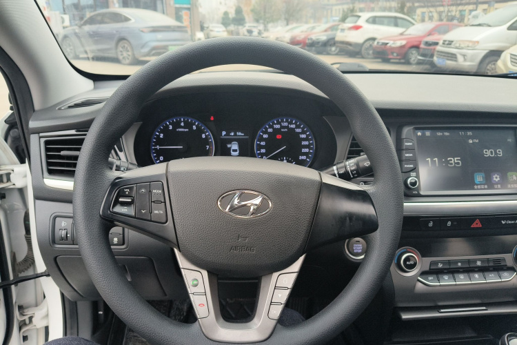 现代 名图 2017款 1.8L 自动智能型GLS 国V局部细节13