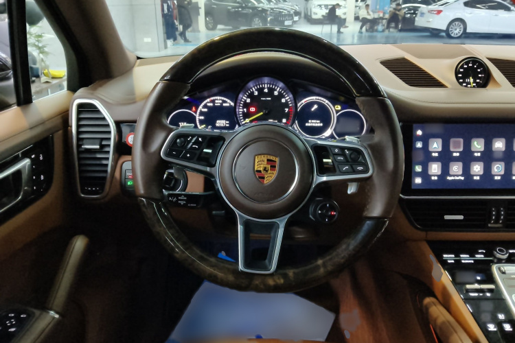 保时捷 Cayenne新能源 2022款 Cayenne E-Hybrid 2.0T 铂金版局部细节13