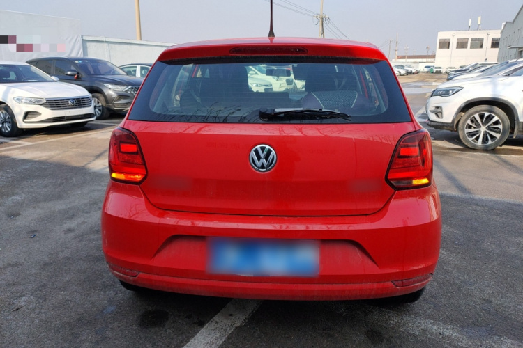 大众 Polo 2016款 1.4L 手动风尚型车身外观6