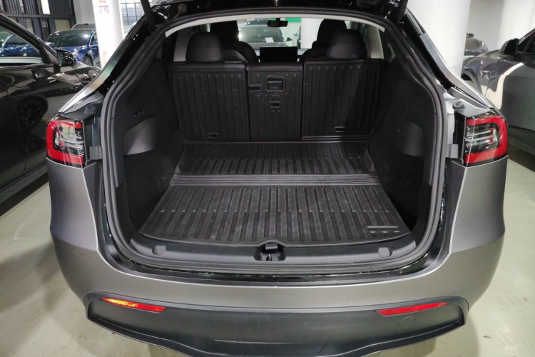 特斯拉 Model Y 2022款 后轮驱动版局部细节23