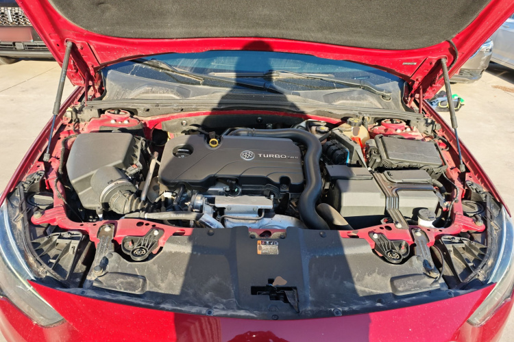 别克 君威 2017款 20T 精英型局部细节24