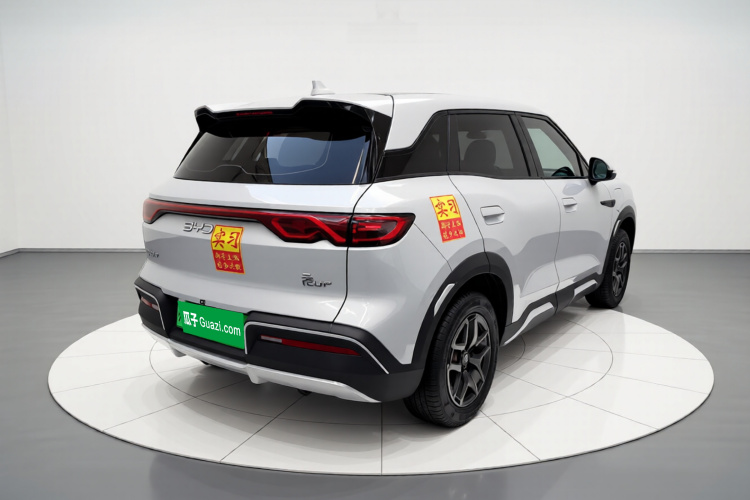 比亚迪 元UP 2024款  401KM 活力版车身外观7